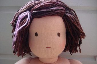 Waldorf Doll Hair Tutorial by Crafty Sheep