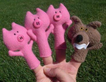 3 Little Pigs Finger Puppet Plushie Pattern