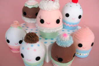 Cupcake Party Stuffie by Craftster