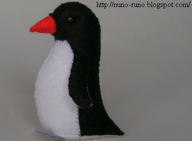 Penguin Plushie Pattern by Nuno Life