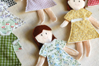 Felt Paper Dolls and Clothes