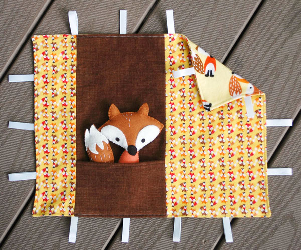 Fox and Tag Blankie Tutorial